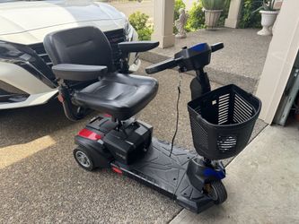 Scooter Scout DST