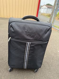it luggage lightweight carry on