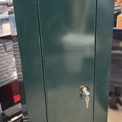 Stack-On 8 Gun Security Cabinet