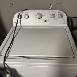 Whirlpool Washer And Dryer Set
