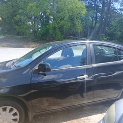 2012 Nissan Versa