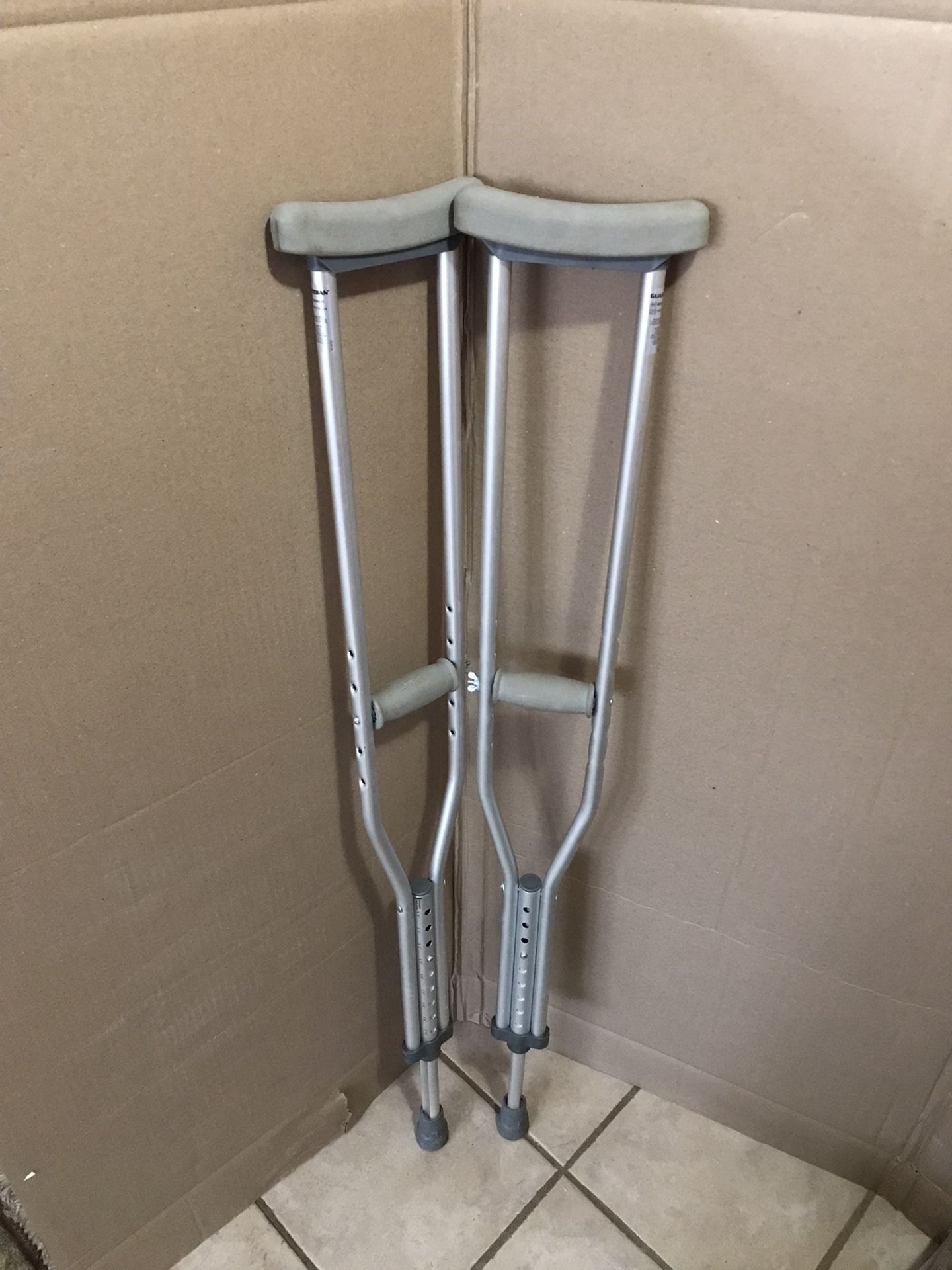 Guardian Crutches