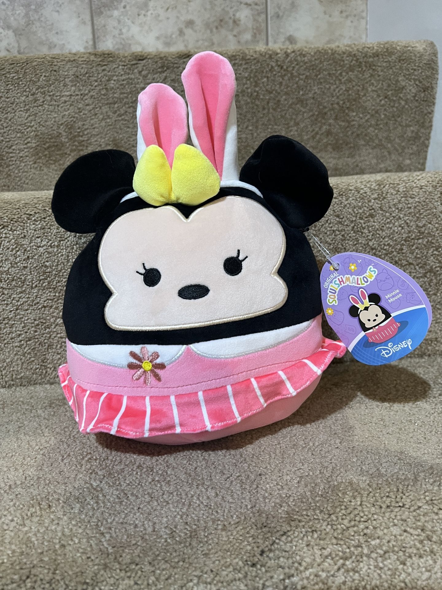 NWT SQUISHMALLOW Disney's 10" EASTER MINNIE MOUSE plush