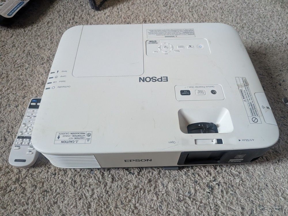 EPSON LCD projector
