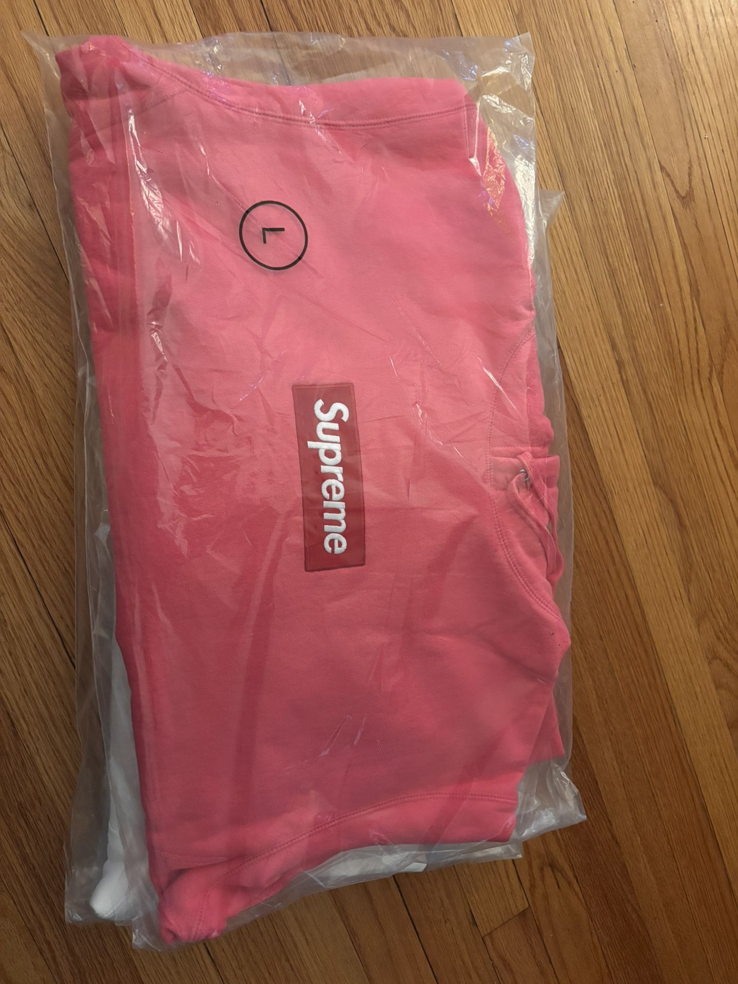 Supreme Box Logo Size L