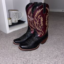 Women’s Nocona Boots