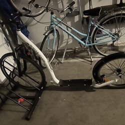 White claw Scooter Cruiser