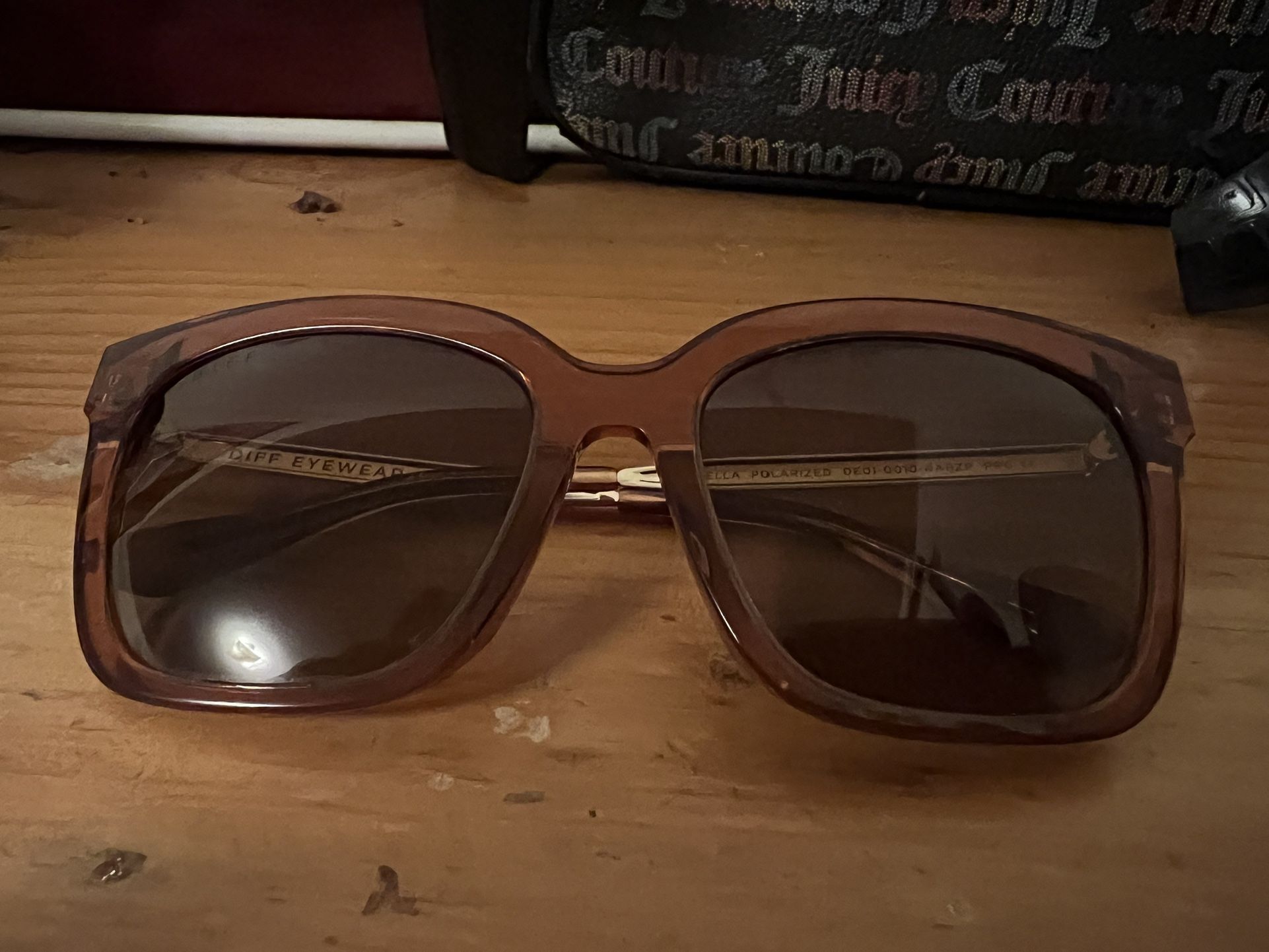 Diff Bella Polarized Sunglasses 