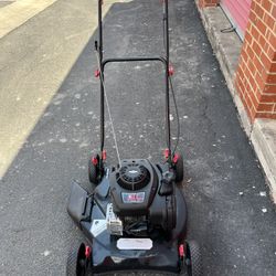 Briggs & Stratton Hyper Tough E300 Push Mower