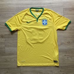 Nike 2014 Brazil Home Jersey Size Mens medium !