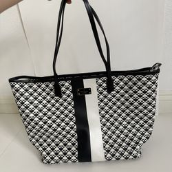Kate Spade New York Penn Place Tote Bag