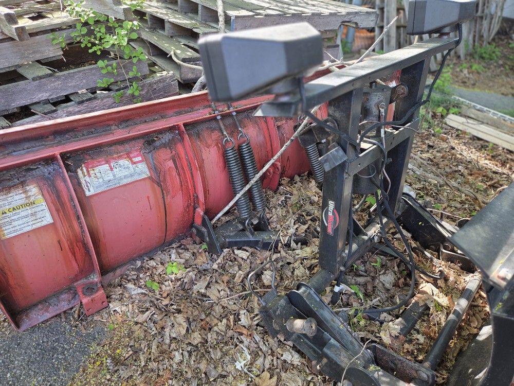 Western Plow 7.5 Ft