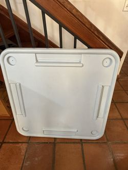 Domino Table