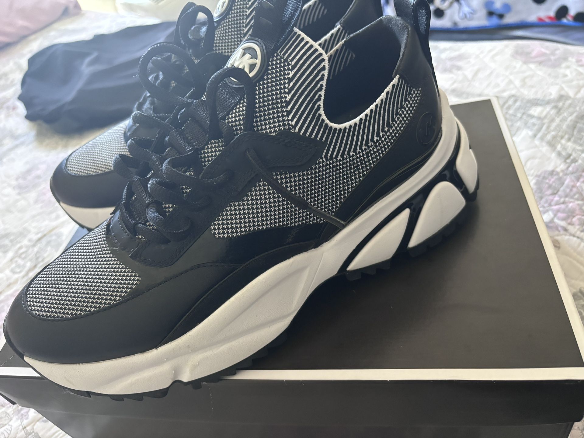 Micheal Kors Men’s Shoes