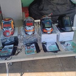 Welding Helmet asking 40 each one brand new comes with what's on the pic... Helmet Para Soldar Pido 40 Cada Uno Viene Con Todo Ke Esta En La Foto