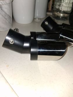 Dual exhaust tips