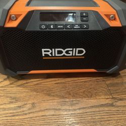 Ridgid Bluetooth Jobsite Speaker With Charger And Battery NEW!