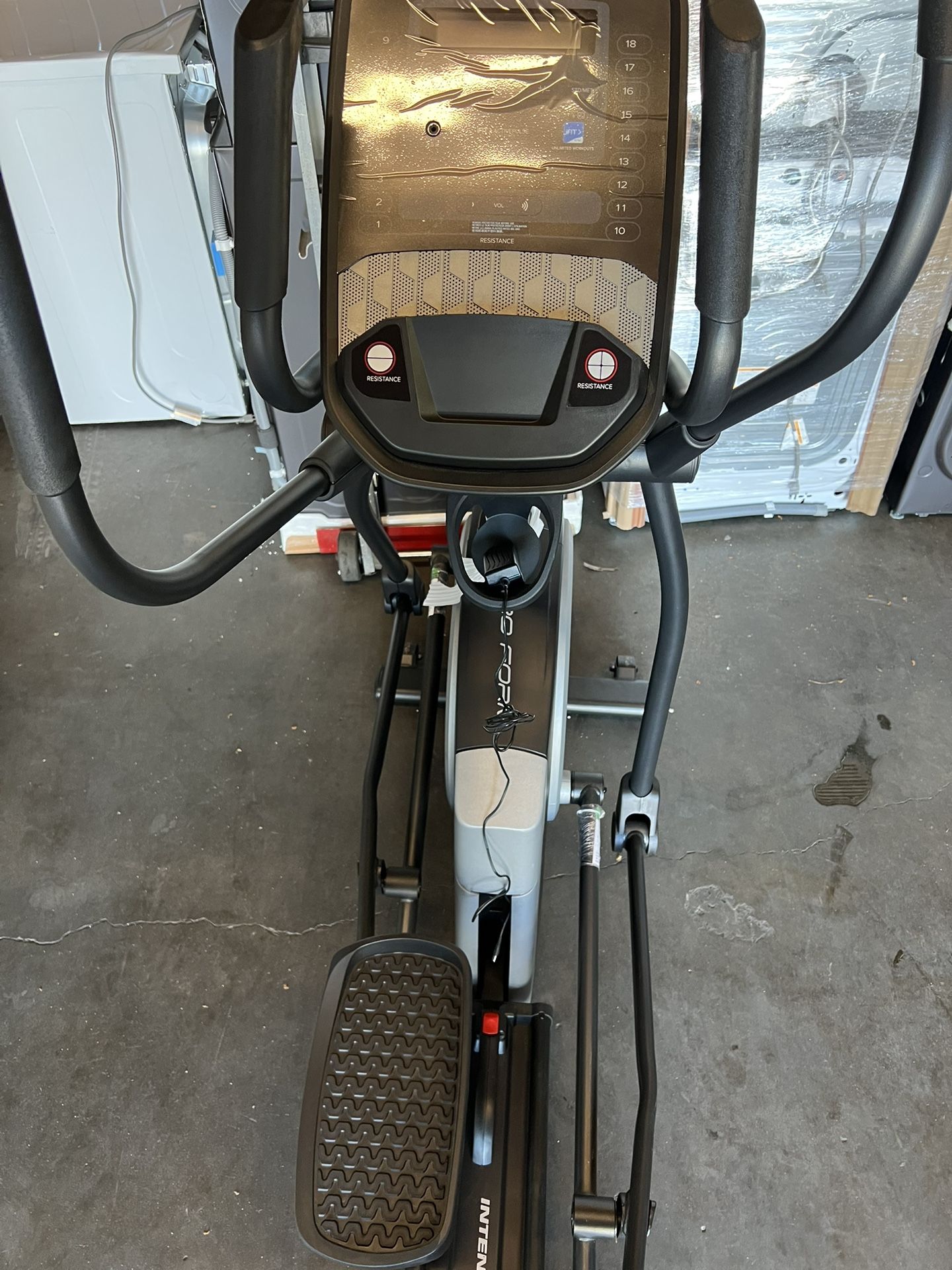 ProForm - Carbon EL Elliptical - Black