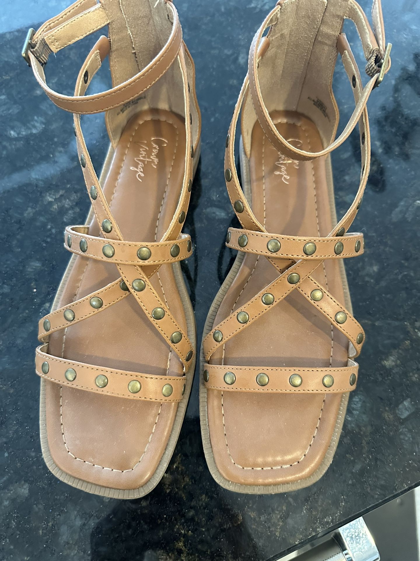Crown Vintage Brown Sandals