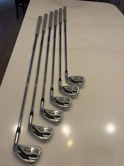 Callaway Apex - RH Golf Club Iron Set 