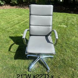 Office Chair -grey & Silver 
