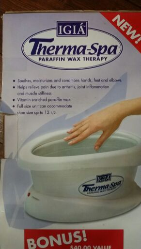 IGIA Therma-Spa Paraffin Wax Therapy with 6 lbs of wax for sale!!!