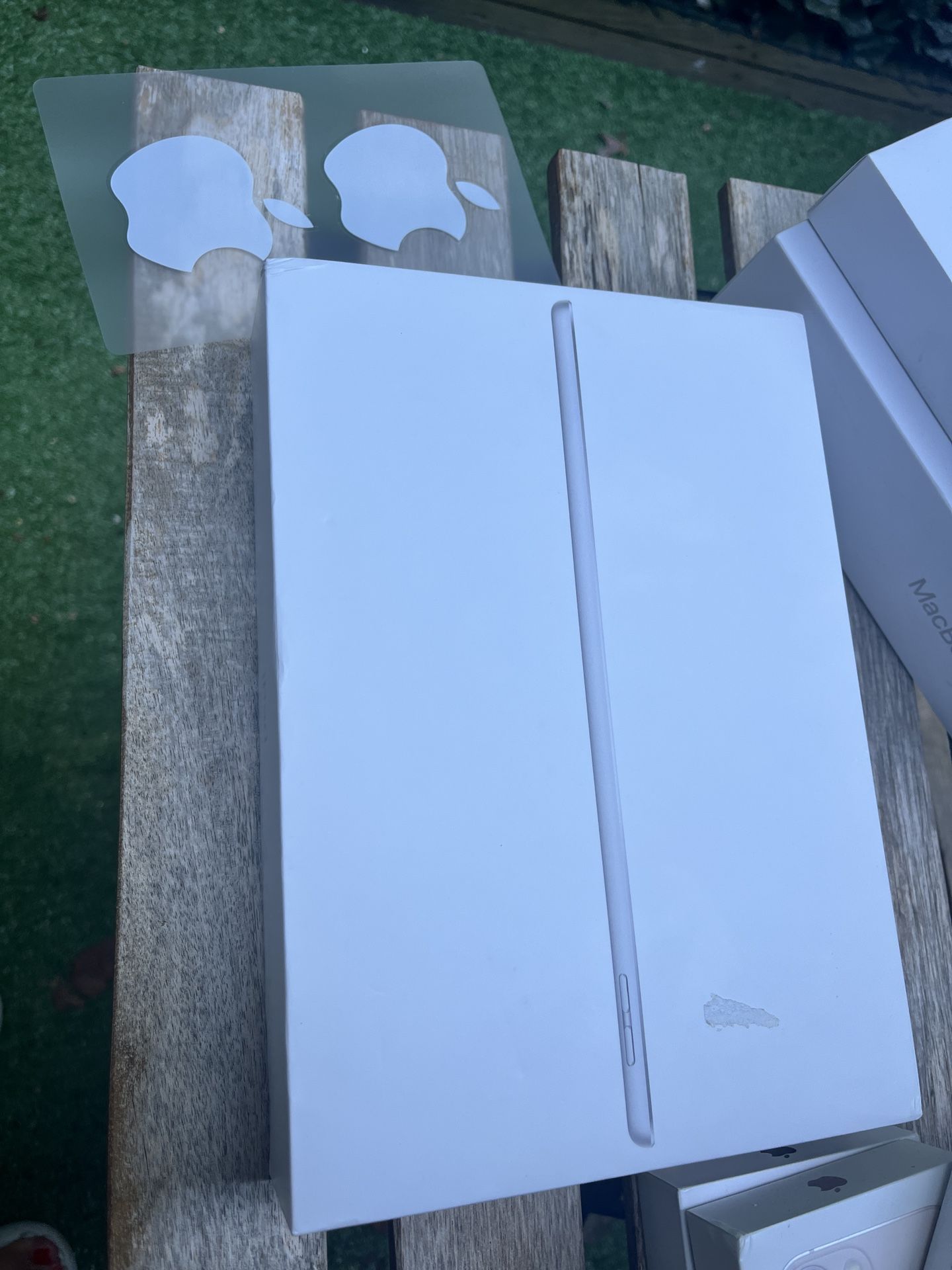 Ipad 9th gen box with stickers