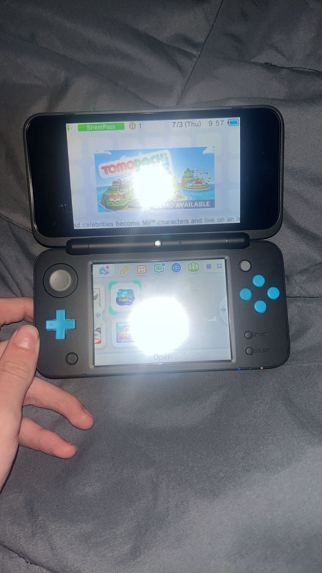 Nintendo 2DS XL