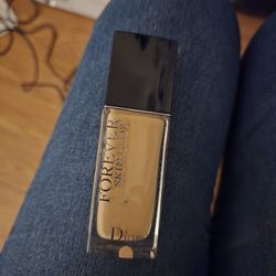 Forever Skin Glow Foundation