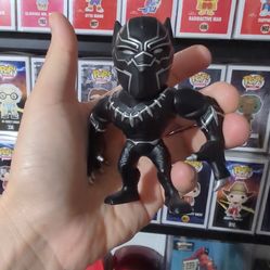 Black panther metallic figure