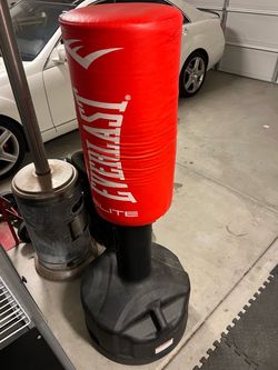 Everlast Boxing/MMA stand