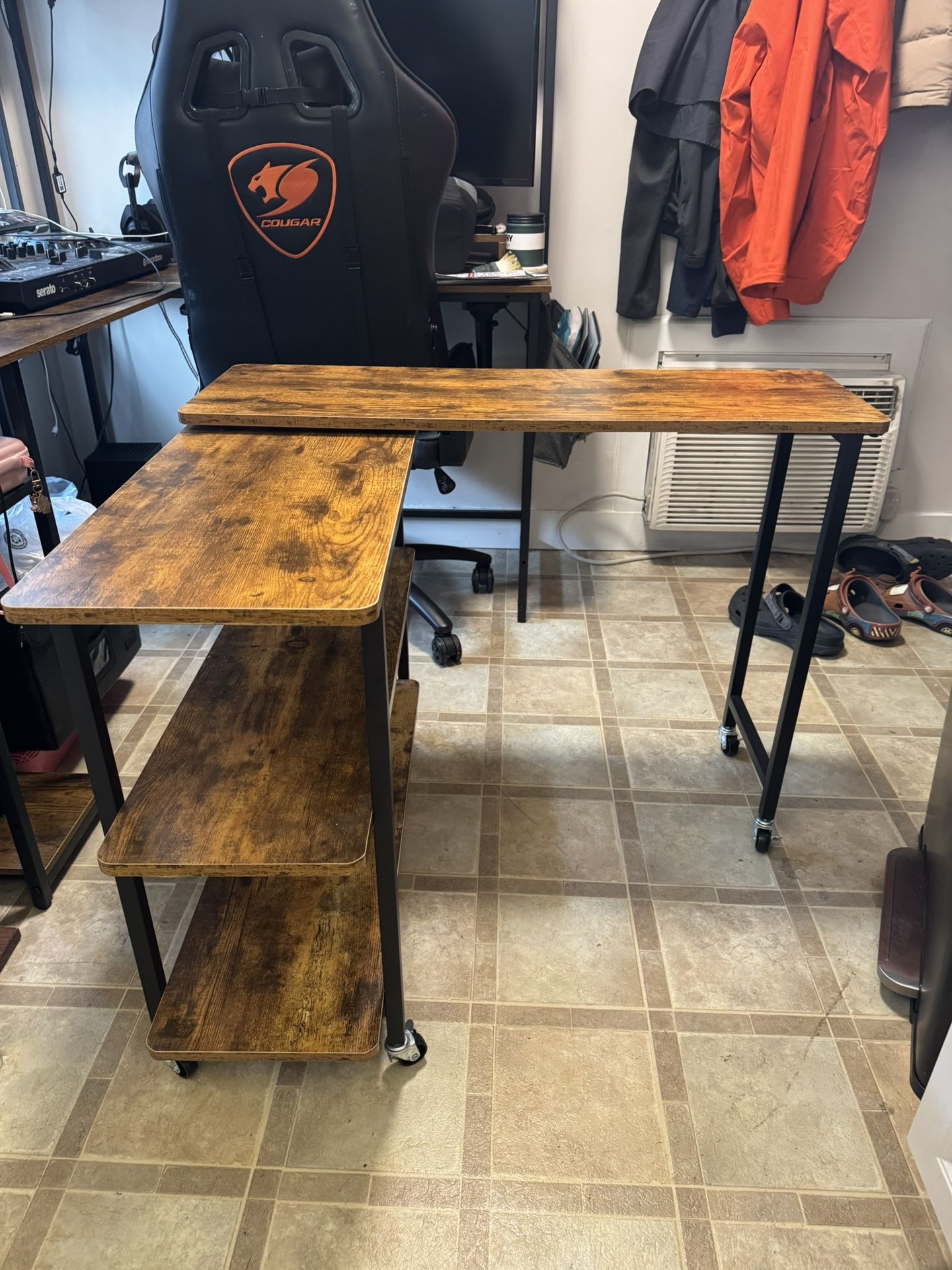 Rotating Sofa Side Table