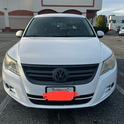 2010 VW Tiguan 2.0T S Sport Utility 4D