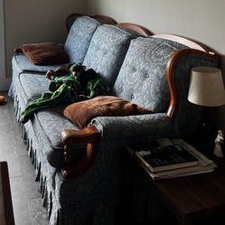 Vintage blue Couch 