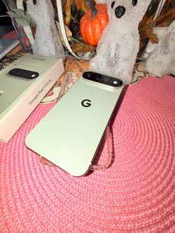 UNLOCKED GOOGLE PIXEL 11 PRO XL/256GB/Olive