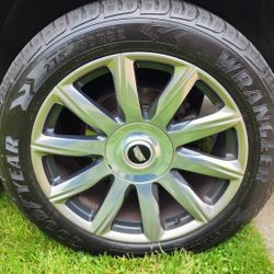 22 Inch Cadillac Escalade Rims Platinum $800 Tires Not Included!!!