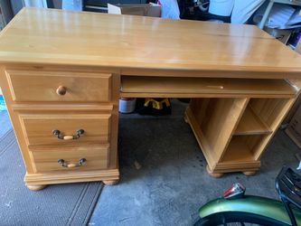 DESK