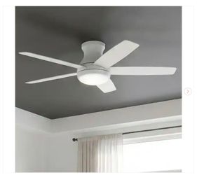 Hampton Bay Banksville 52 in. Matte White Flush Mount Standard Ceiling Fan - New