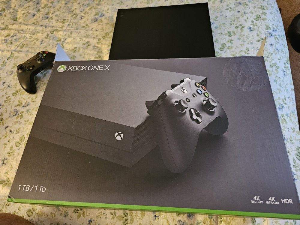 XBOX-One X 1TB 4k Hdr With Kinect And Game