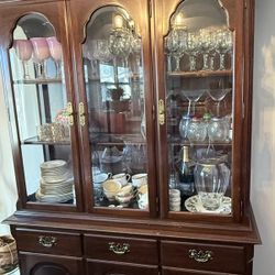 Ethan Allen China Cabinet