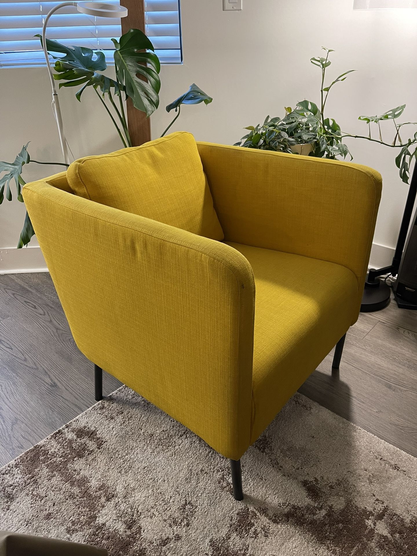 Ikea Ekero Armchair (dimensions in photo) for Sale in Phoenix, AZ