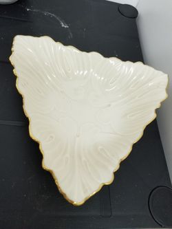 Lenox dish
