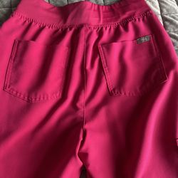 Figs Scrubs small Tall 
