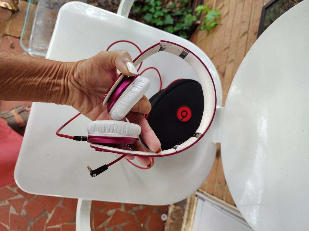 DRE BEATS ANDROID MUSIC WITH CASE LN