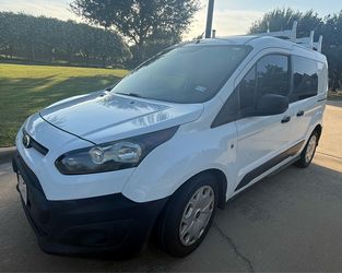 2014 Ford Transit Connect Cargo Van | CarPlay | Backup Camera | Shelving
