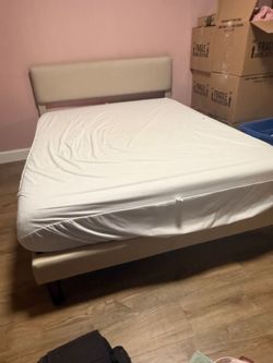 Upholstered Bed Frame with Headboard