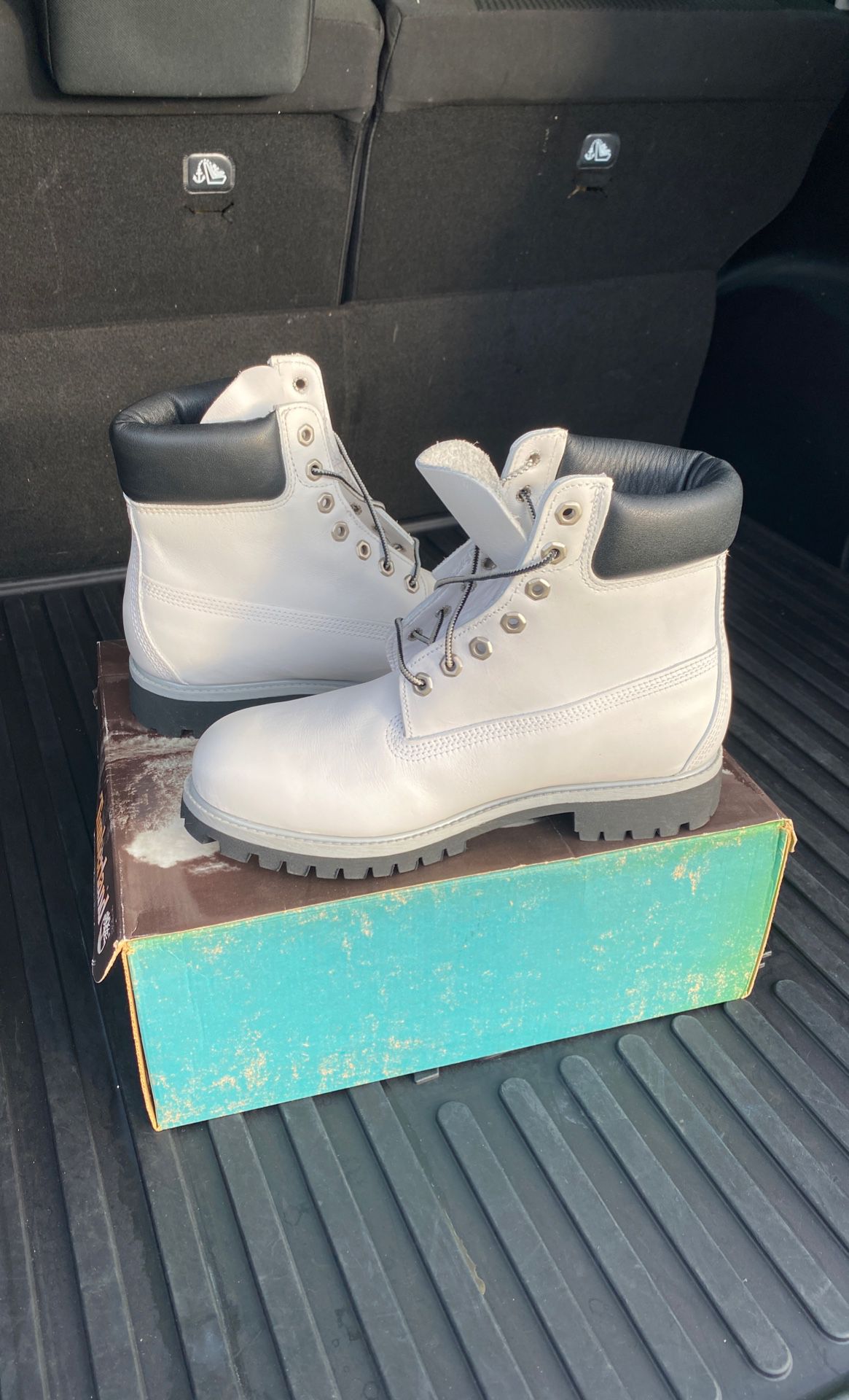 Timberland Boots 8.5 Premium White Smooth
