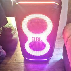 JBL Party Box 320