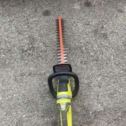 Ryobi Trineadora