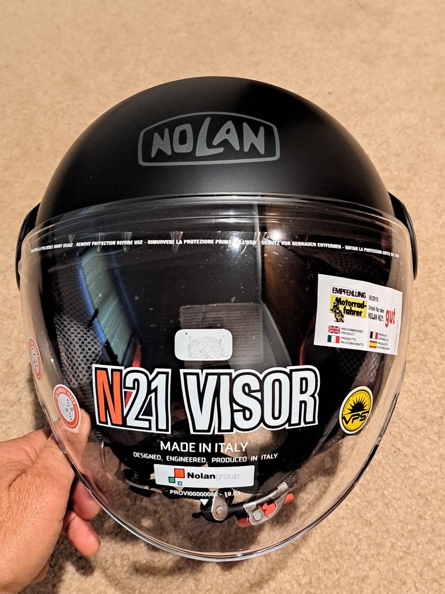 sale my Nolan motorcycles helmet NEW